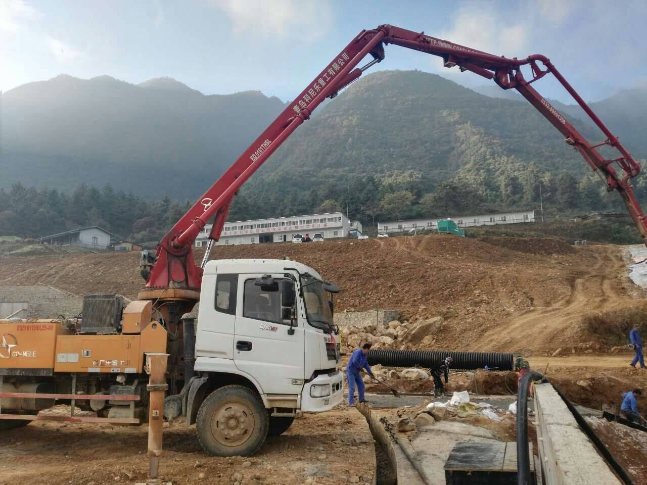 混凝土泵送效率提升 配比與泵送壓力關(guān)系的優(yōu)化策略